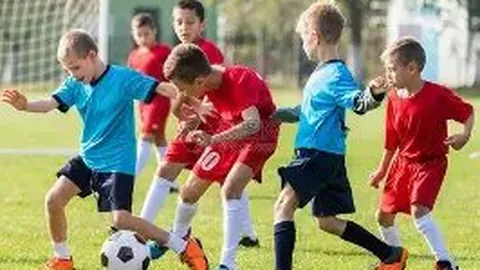 曹格夫妇喜迎结婚纪念日，私密文案引发关注：夜幕降临请勿打扰，事务繁忙