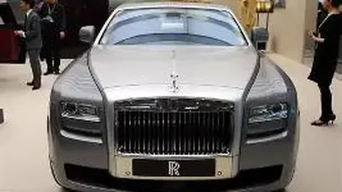 弗里克要求球队保持谦逊，勿过度渲染三冠王目标